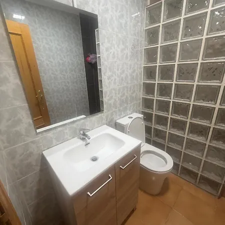 ホームステイ Danner バレンシア